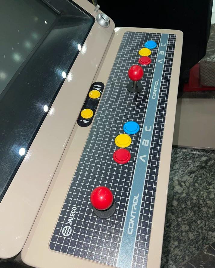 SOLD - Jaleco Pony MK II 28 candy cabinet (ジャレコ ポニー