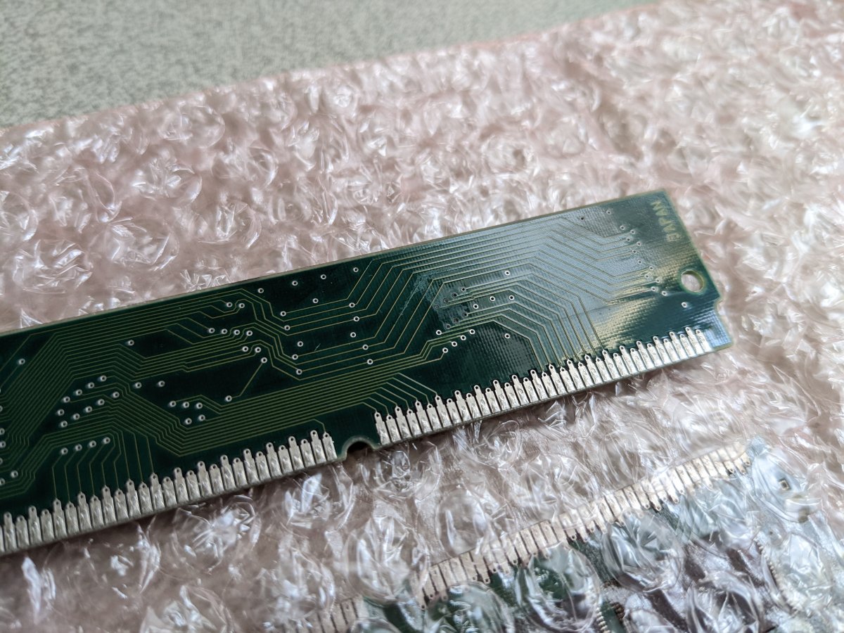 64MB_C.JPG