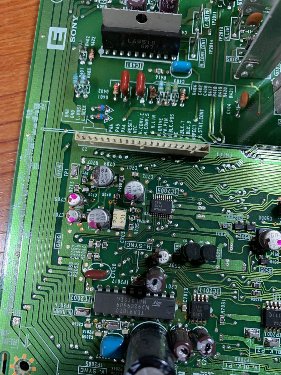 Sony BVM 20E1U / BVM-20E1U tube swap and restoration Sony BVM 20E1U / BVM-20E1U tube swap and restoration