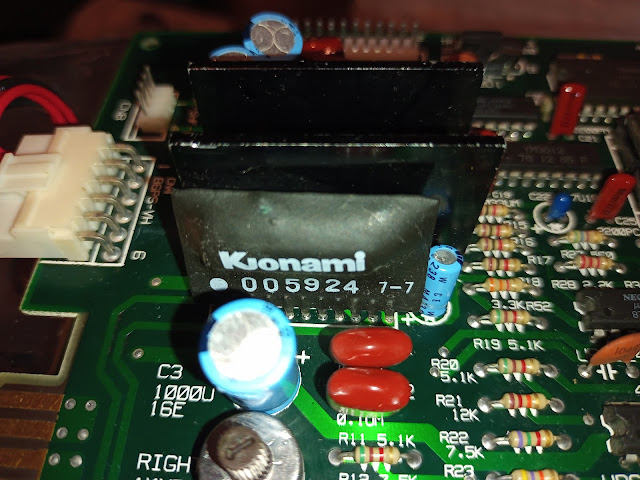Konami%20005924%20original%20(2).jpg