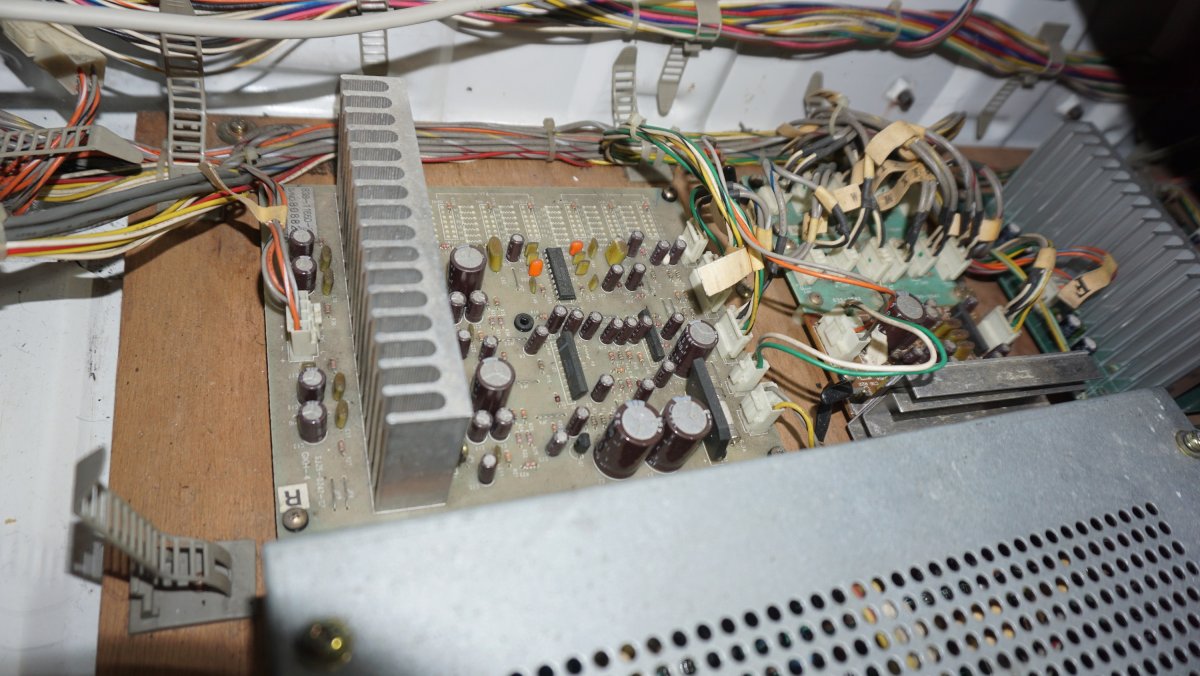 M3_Amp_Non_EQ.jpg