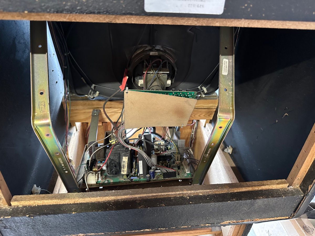 neo-geo-chassis.jpeg