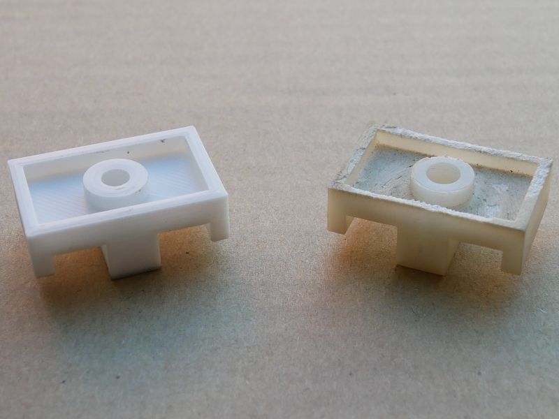 net_city_marquee_light_fixture_small_plastic_bracket.jpg